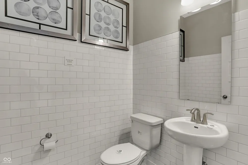 8692 Bauchert Street Fortville, IN 46040