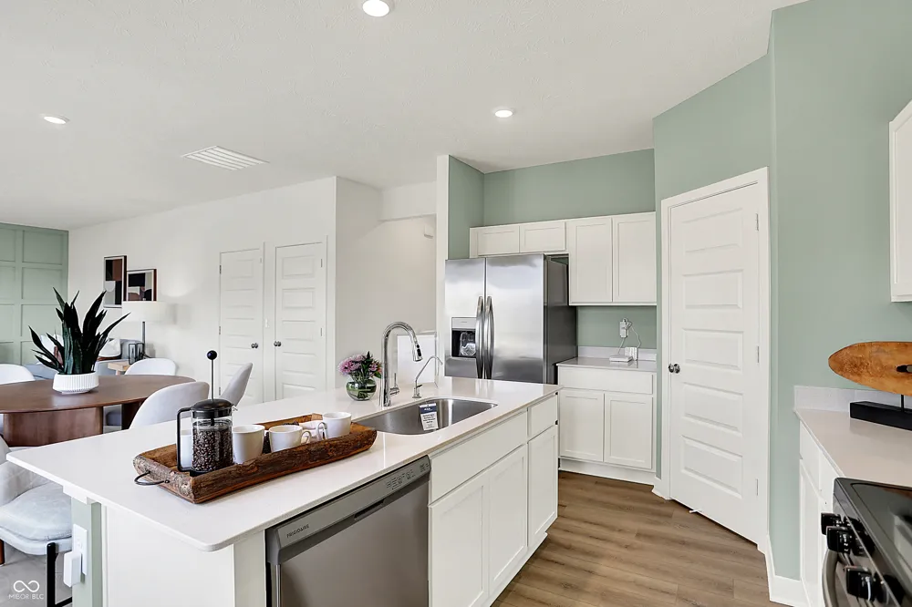11856 Cotterill Way Indianapolis, IN 46235