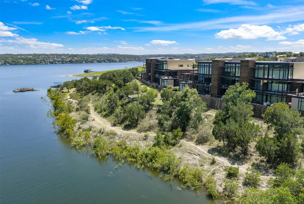 1101 Ivean Pearson Road #203 Lago Vista, TX 78645