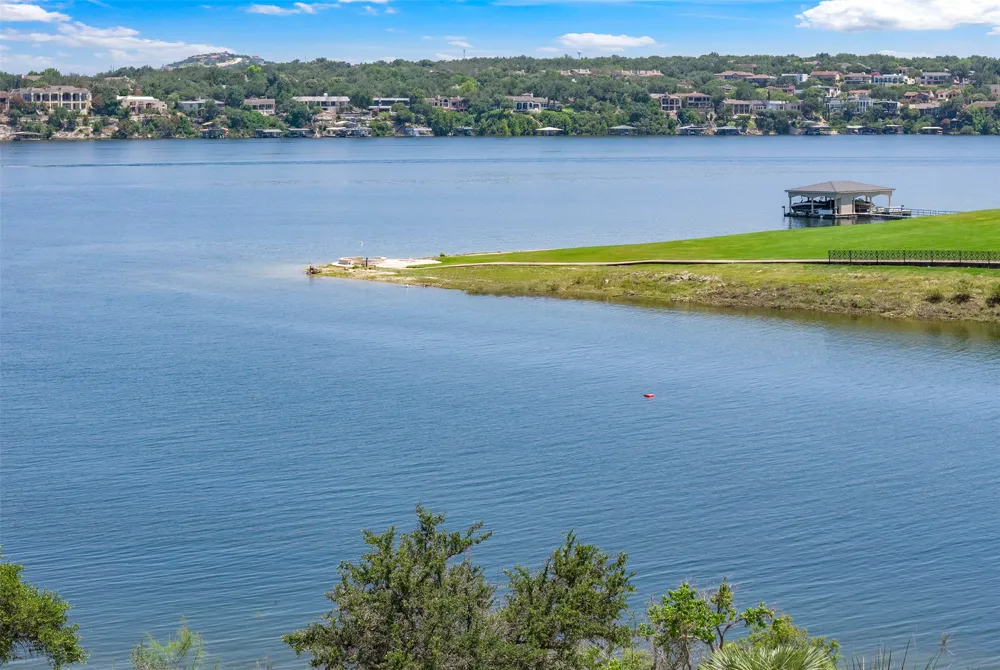 1101 Ivean Pearson Road #203 Lago Vista, TX 78645