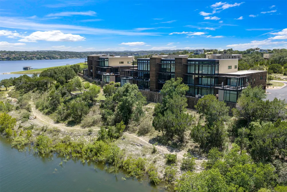 1101 Ivean Pearson Road #203 Lago Vista, TX 78645