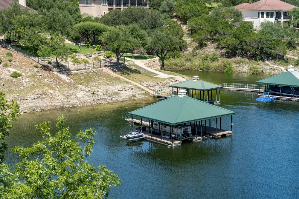 1101 Ivean Pearson Road #203 Lago Vista, TX 78645