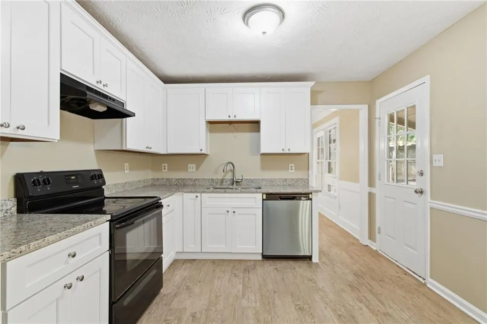 2870 Spring Ridge Circle Snellville, GA 30039