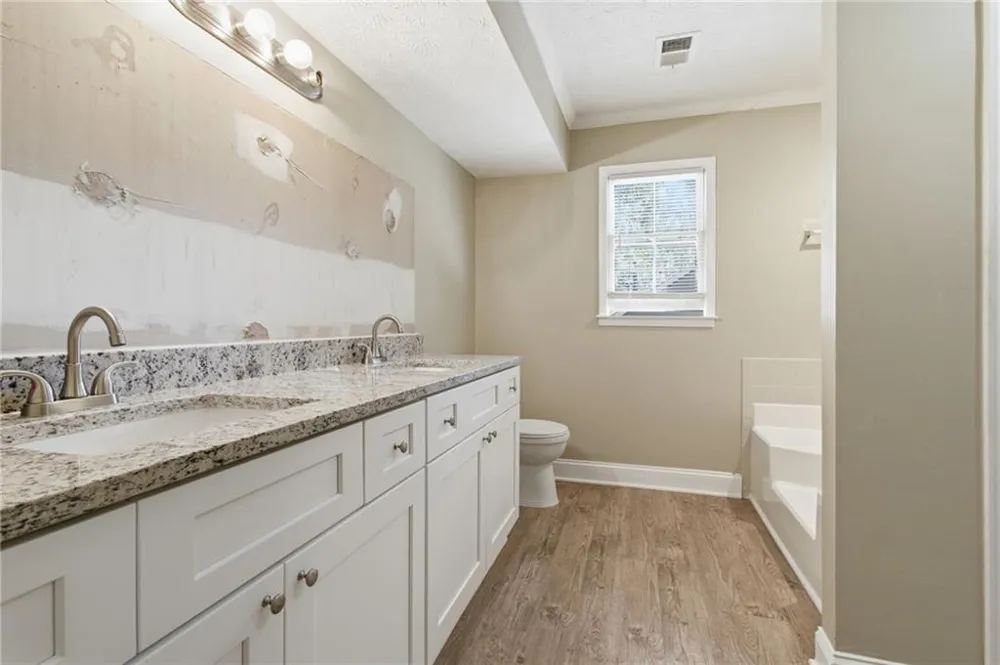 2870 Spring Ridge Circle Snellville, GA 30039