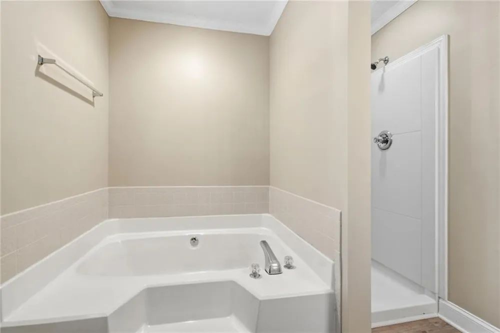 2870 Spring Ridge Circle Snellville, GA 30039