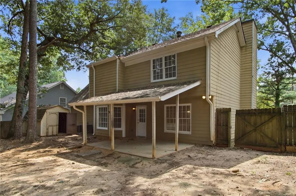 2870 Spring Ridge Circle Snellville, GA 30039
