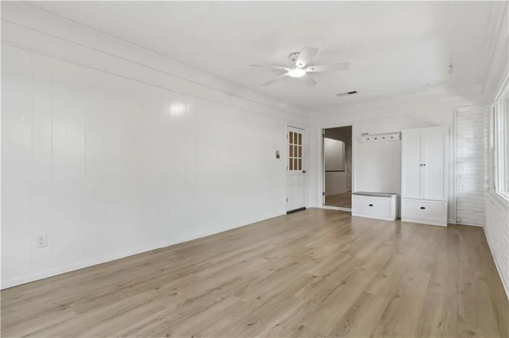 6748 Brandon Mill Road Sandy Springs, GA 30328