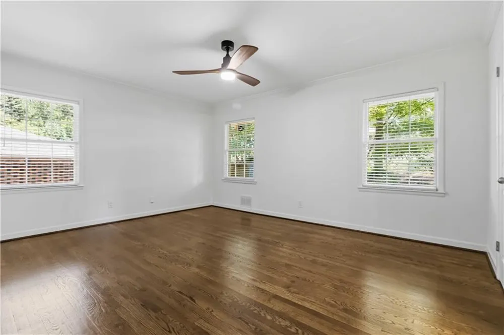 6748 Brandon Mill Road Sandy Springs, GA 30328