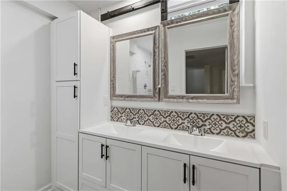 6748 Brandon Mill Road Sandy Springs, GA 30328