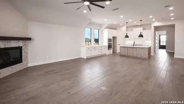 144 KRUEGER WAY Cibolo, TX 78108