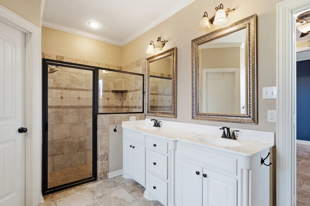 295 Kwando Lane Bullard, TX 75757