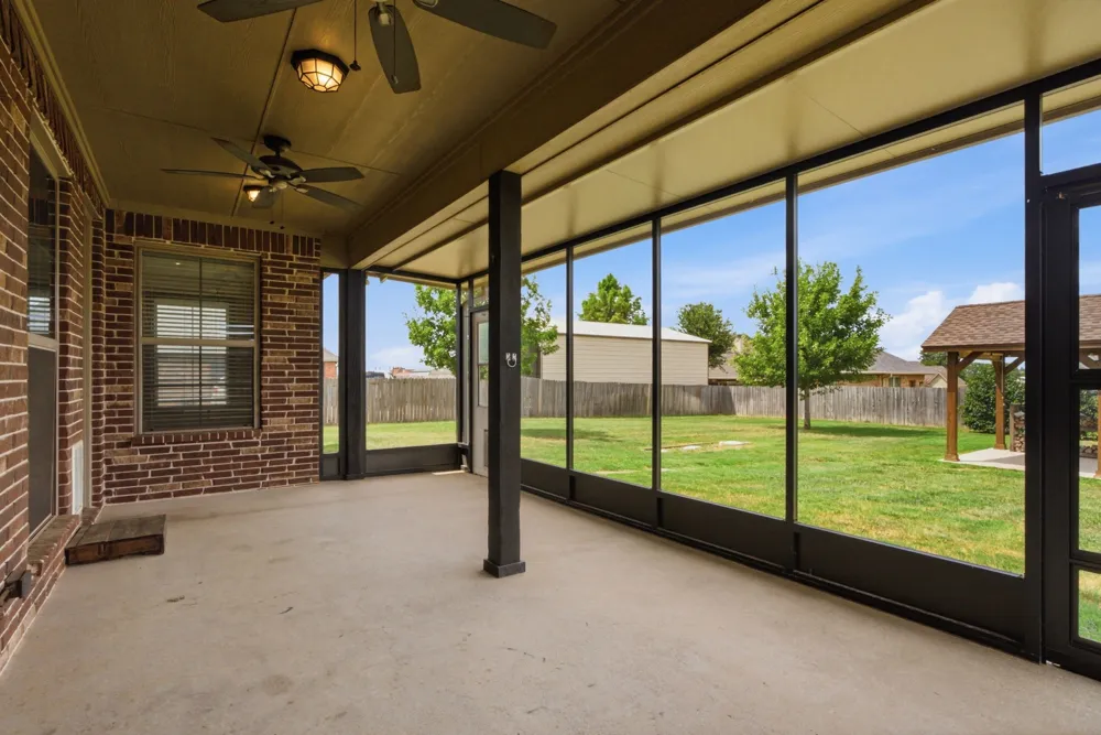 295 Kwando Lane Bullard, TX 75757
