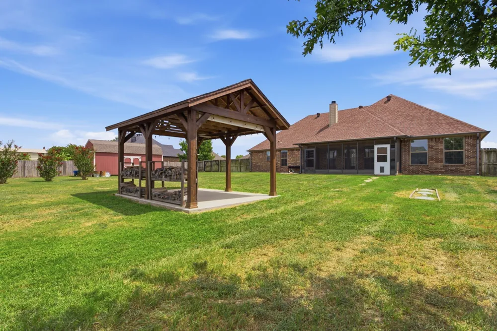 295 Kwando Lane Bullard, TX 75757