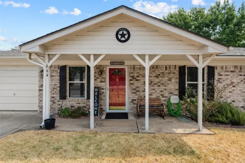664 Woodard Lane