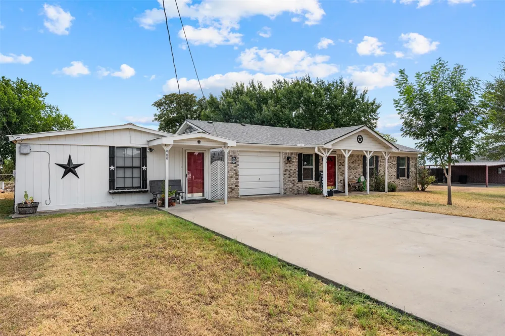 664 Woodard Lane Bruceville, TX 76630