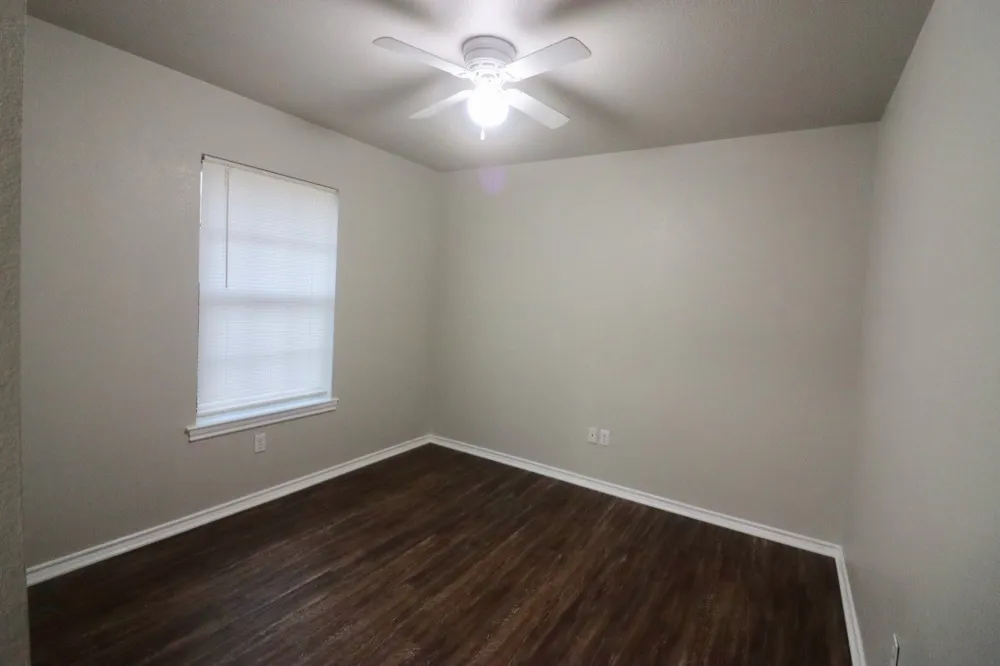 1124 W Spring Street Weatherford, TX 76086
