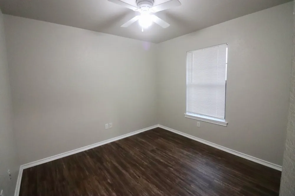 1124 W Spring Street Weatherford, TX 76086