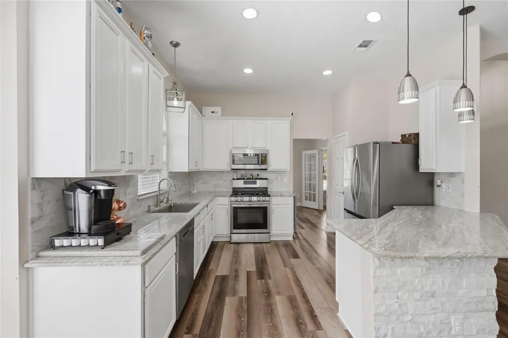 28826 Forest Hill Drive Magnolia, TX 77355