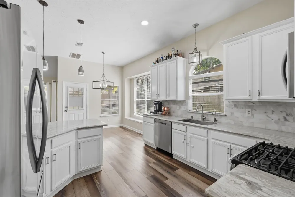 28826 Forest Hill Drive Magnolia, TX 77355