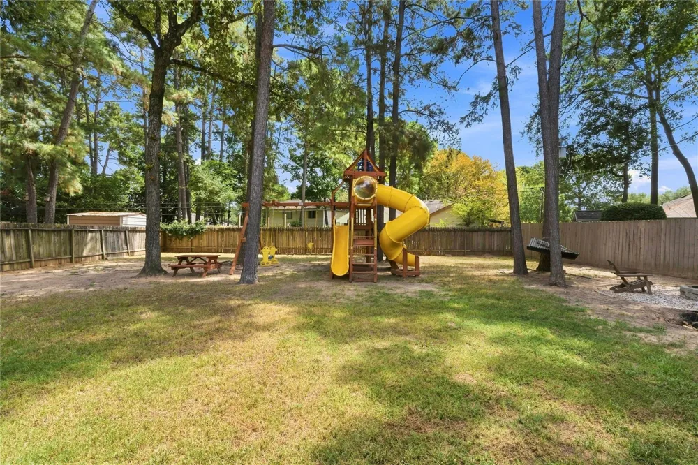 28826 Forest Hill Drive Magnolia, TX 77355