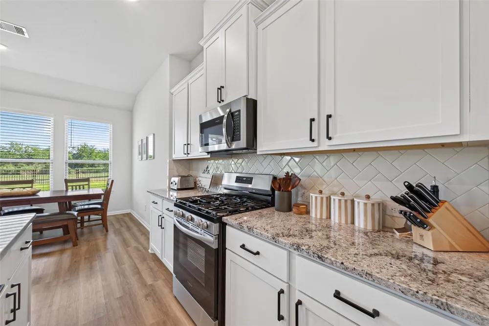 1131 Southfork Ranch Drive Sealy, TX 77474