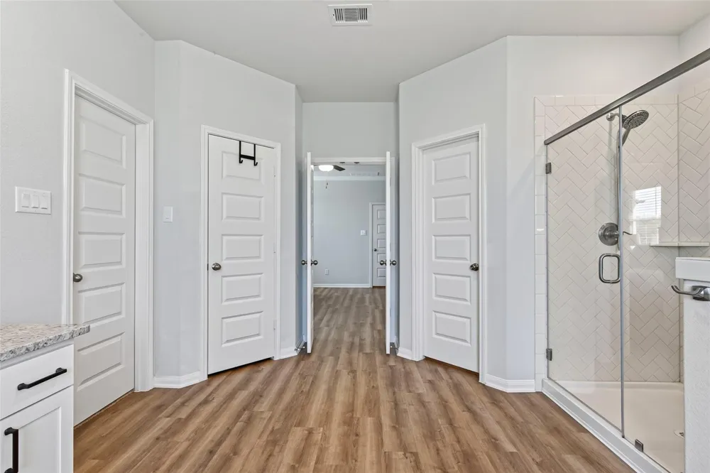1131 Southfork Ranch Drive Sealy, TX 77474