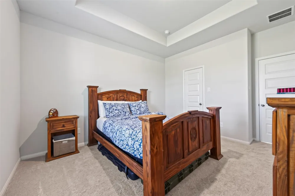 1131 Southfork Ranch Drive Sealy, TX 77474