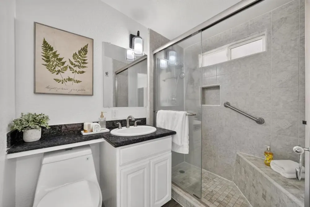 688 Woodhams Road Santa Clara, CA 95051