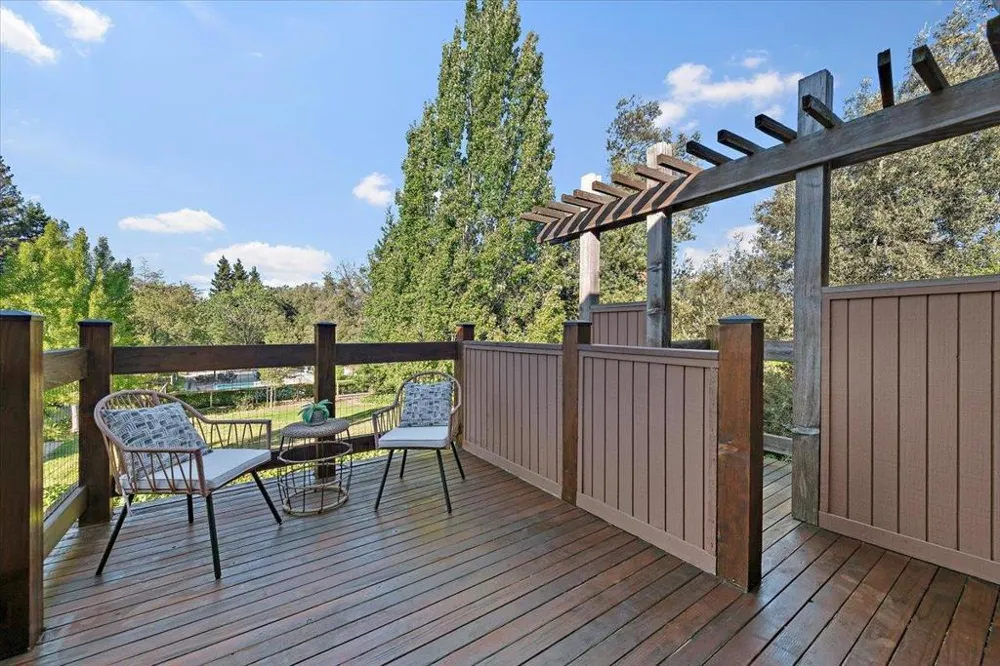 1691 Grant Road Mountain View, CA 94040