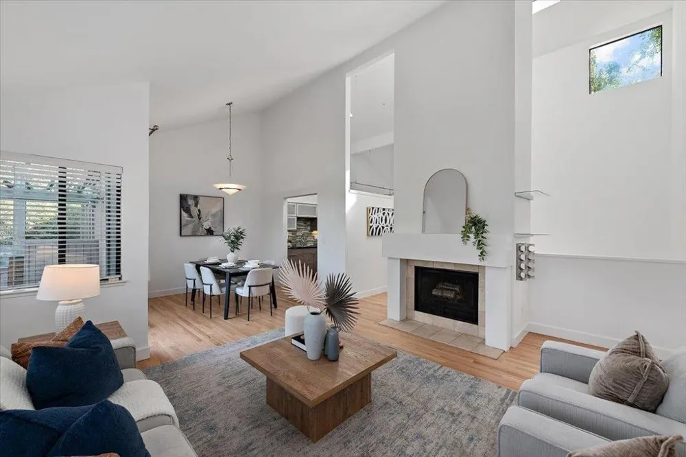 1691 Grant Road Mountain View, CA 94040