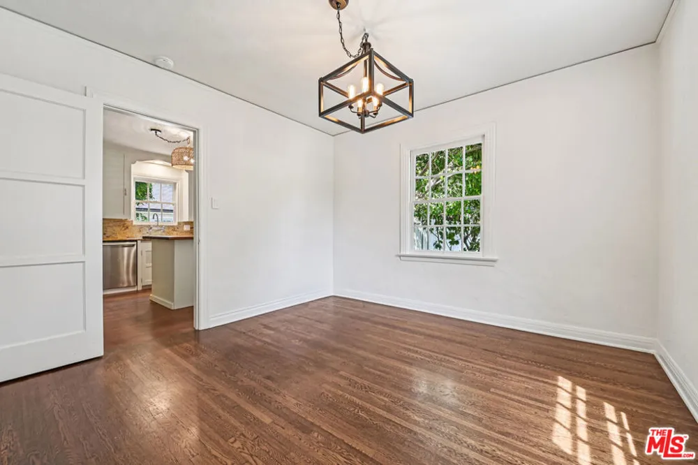 331 W Roses Road San Gabriel, CA 91775