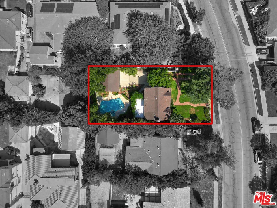 331 W Roses Road San Gabriel, CA 91775