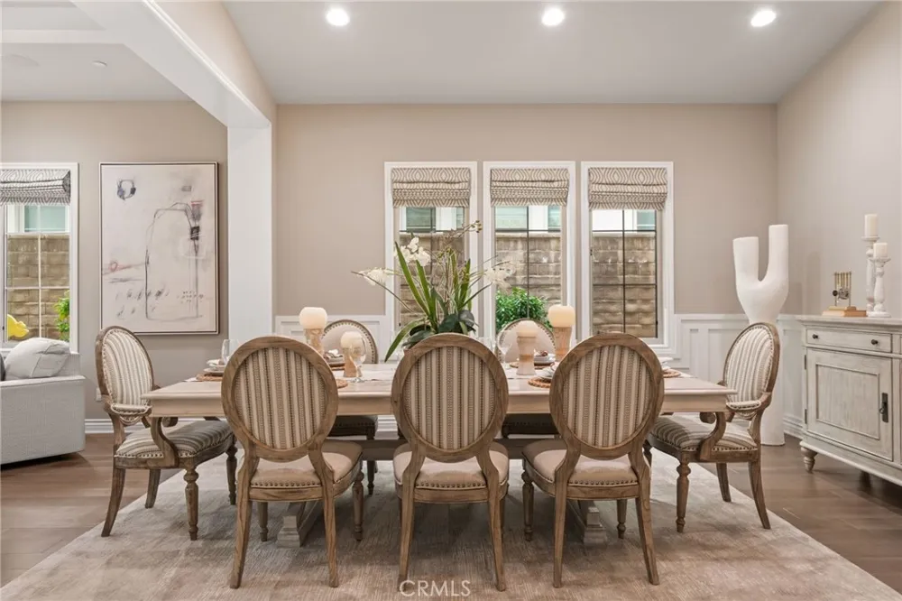 46 Shadybend Irvine, CA 92602
