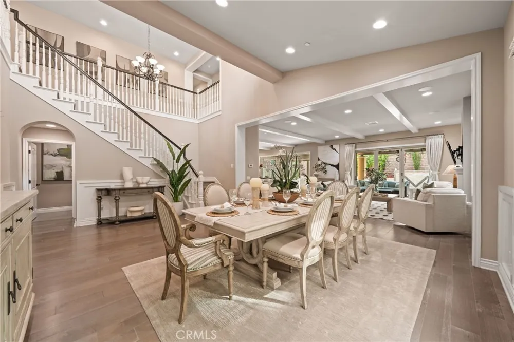 46 Shadybend Irvine, CA 92602