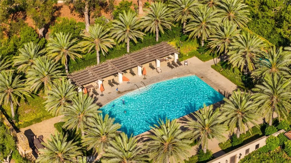 46 Shadybend Irvine, CA 92602