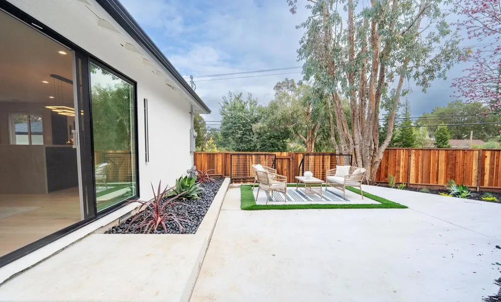 17293 Sereno Court Monte Sereno, CA 95030