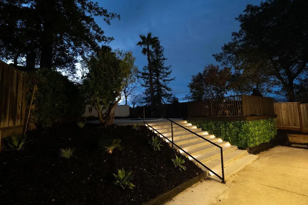 17293 Sereno Court Monte Sereno, CA 95030