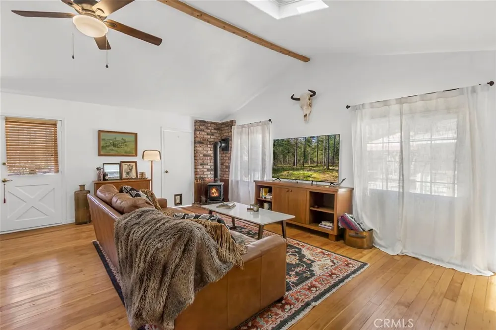 29241 Hazel Bell Silverado Canyon, CA 92676