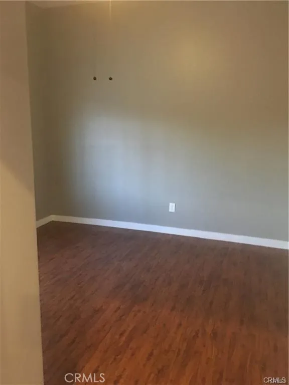 4354 Compton Los Angeles, CA 90011