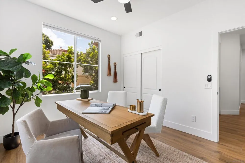 5353 Renaissance Ave San Diego, CA 92122