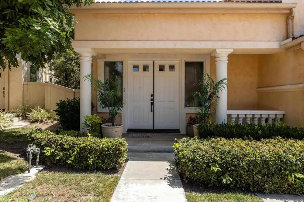 5353 Renaissance Ave San Diego, CA 92122