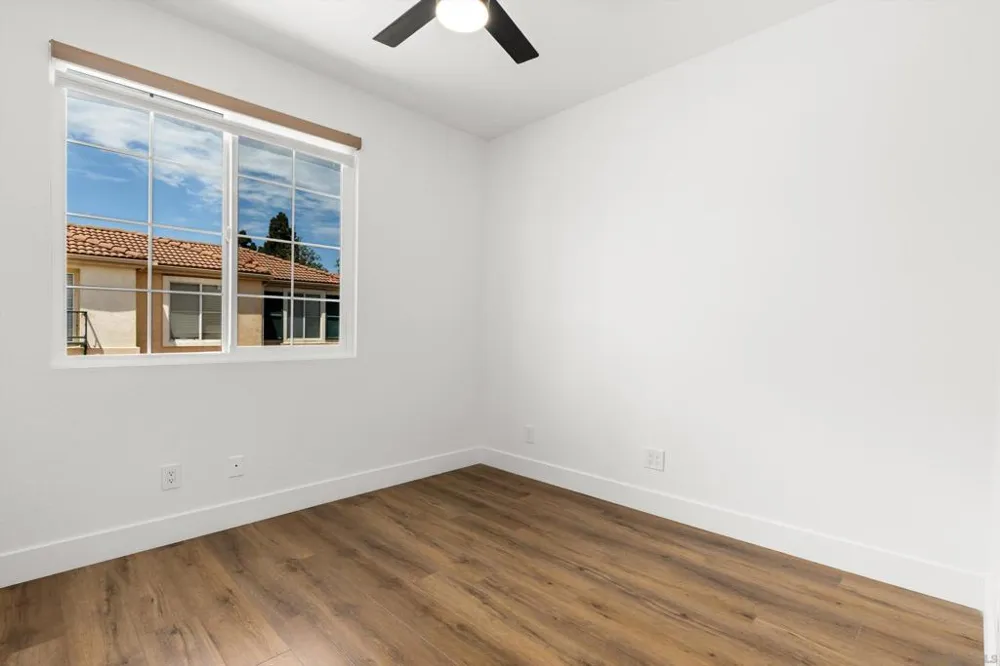 5353 Renaissance Ave San Diego, CA 92122