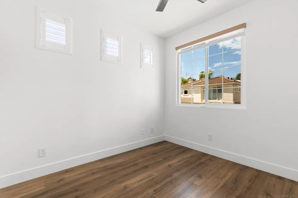 5353 Renaissance Ave San Diego, CA 92122