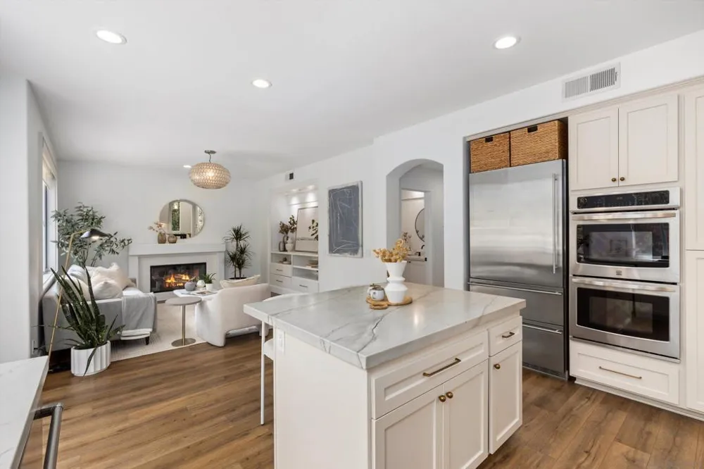 5353 Renaissance Ave San Diego, CA 92122
