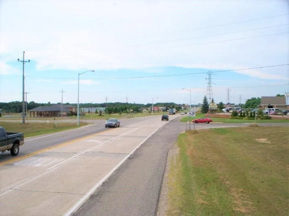 2213 US 31 Manistee, MI 49660