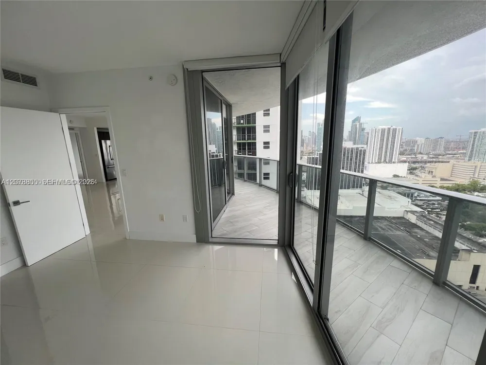 488 NE 18th St #3100 Miami, FL 33132