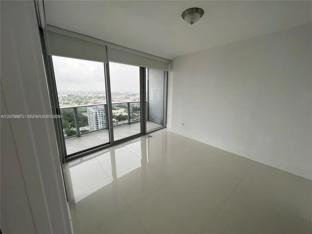488 NE 18th St #3100 Miami, FL 33132
