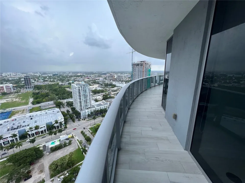 488 NE 18th St #3100 Miami, FL 33132