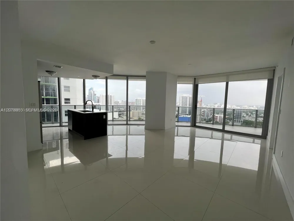 488 NE 18th St #3100 Miami, FL 33132