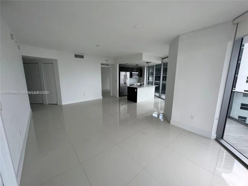488 NE 18th St #3100 Miami, FL 33132